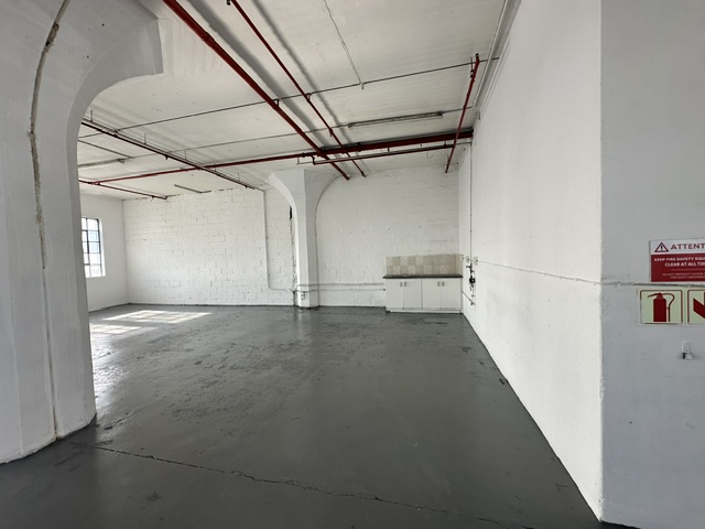 To Let Commercial Property for Rent in Woodstock Western Cape